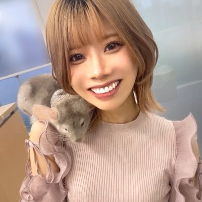 유이나 사키 8