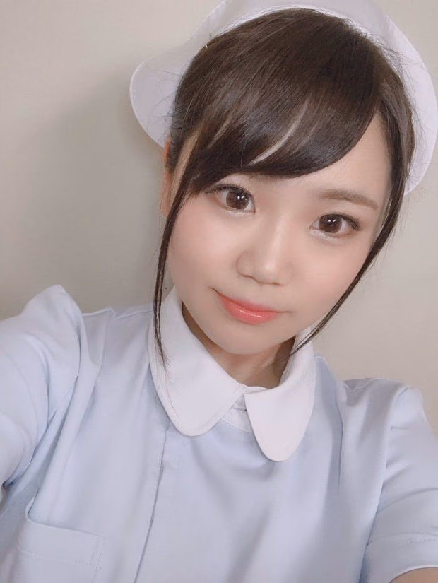 모치다 시오리 8