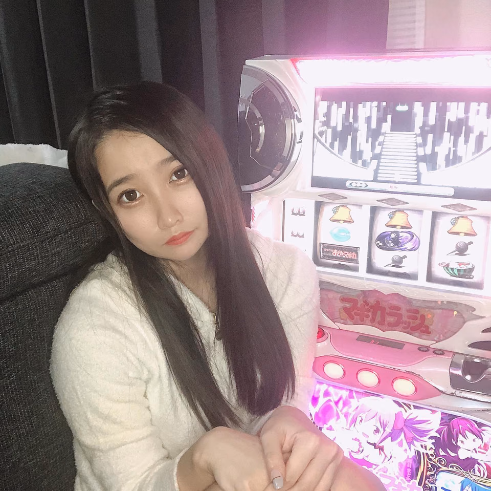 쿠루루기 아오이 3