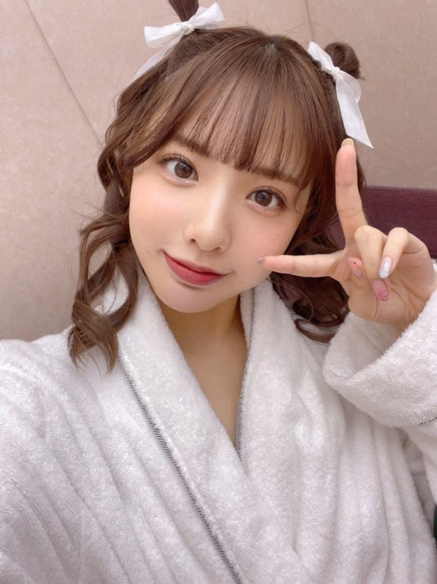 시라토 하나 18