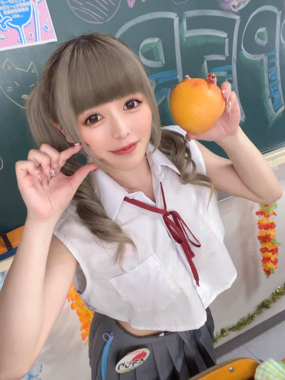 시라하마 미우 8