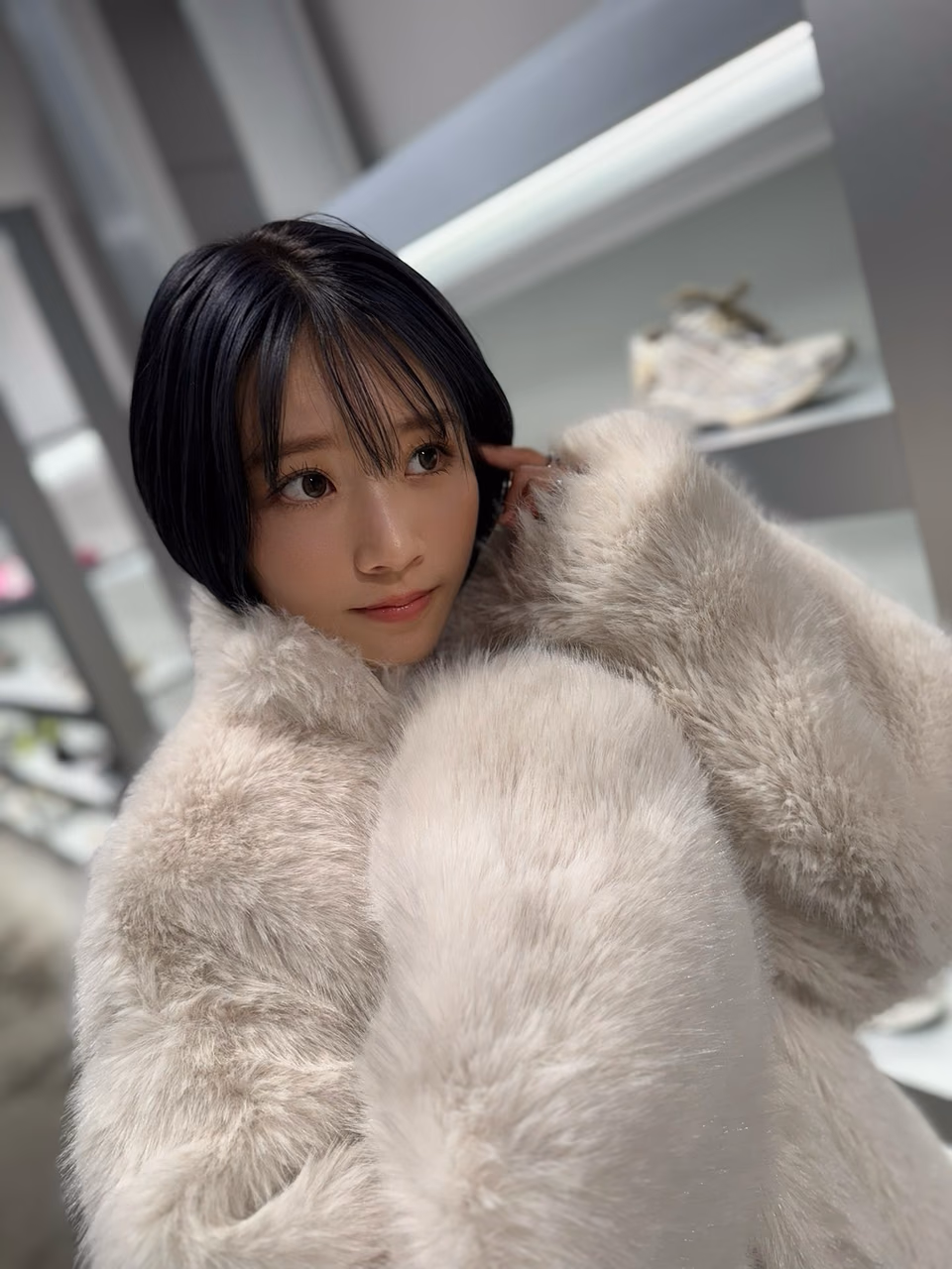 Saika Kawakita 70