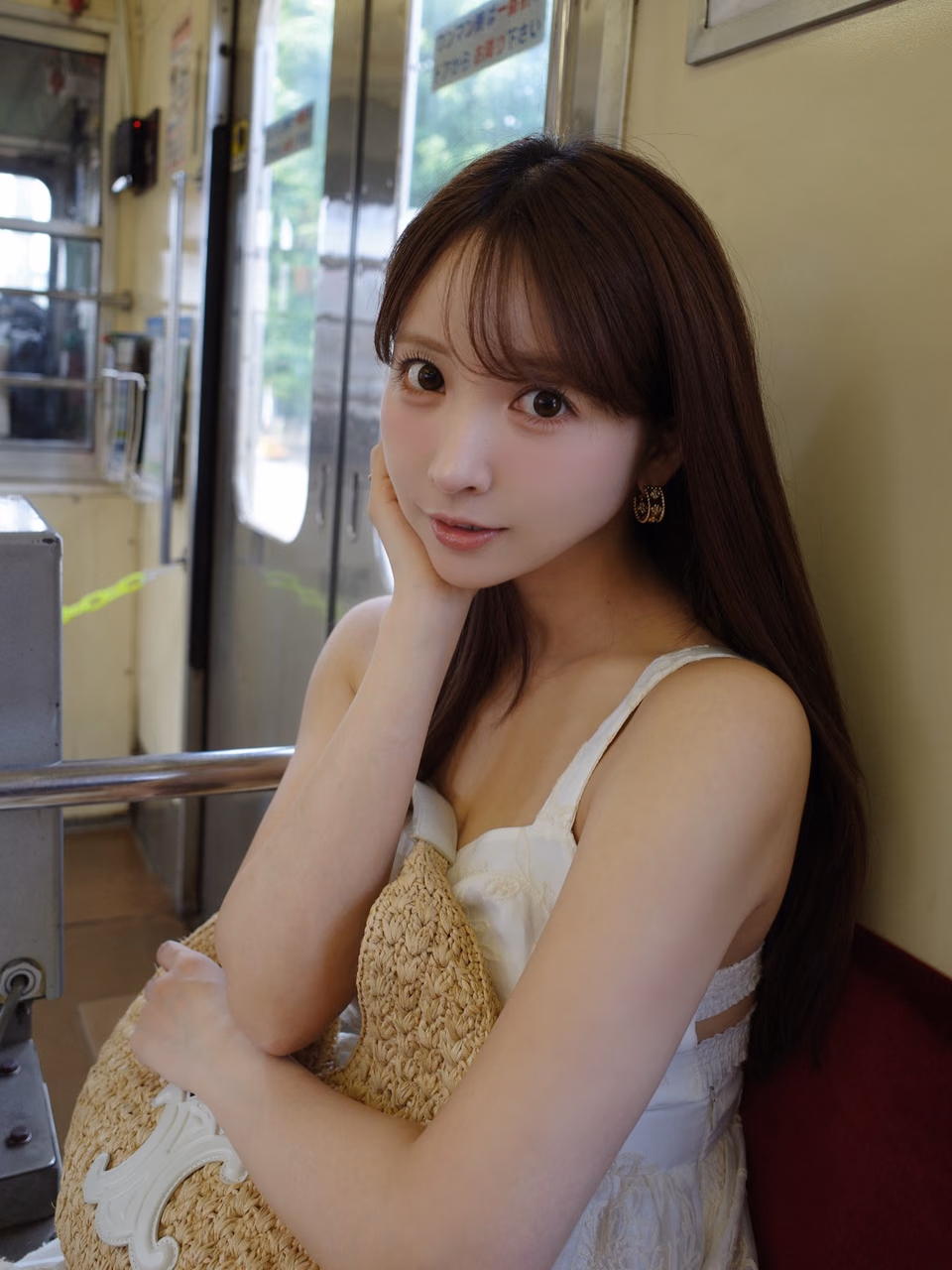 三上悠亜 28