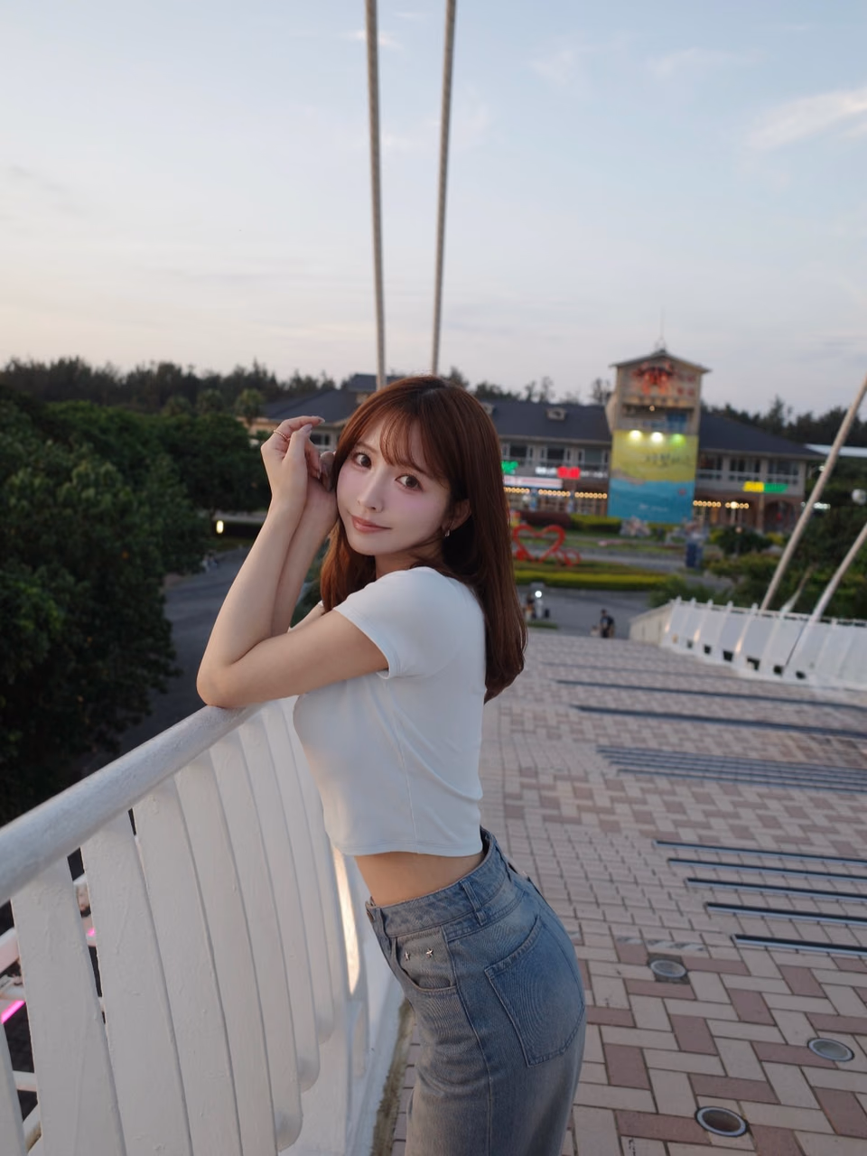 三上悠亜 41