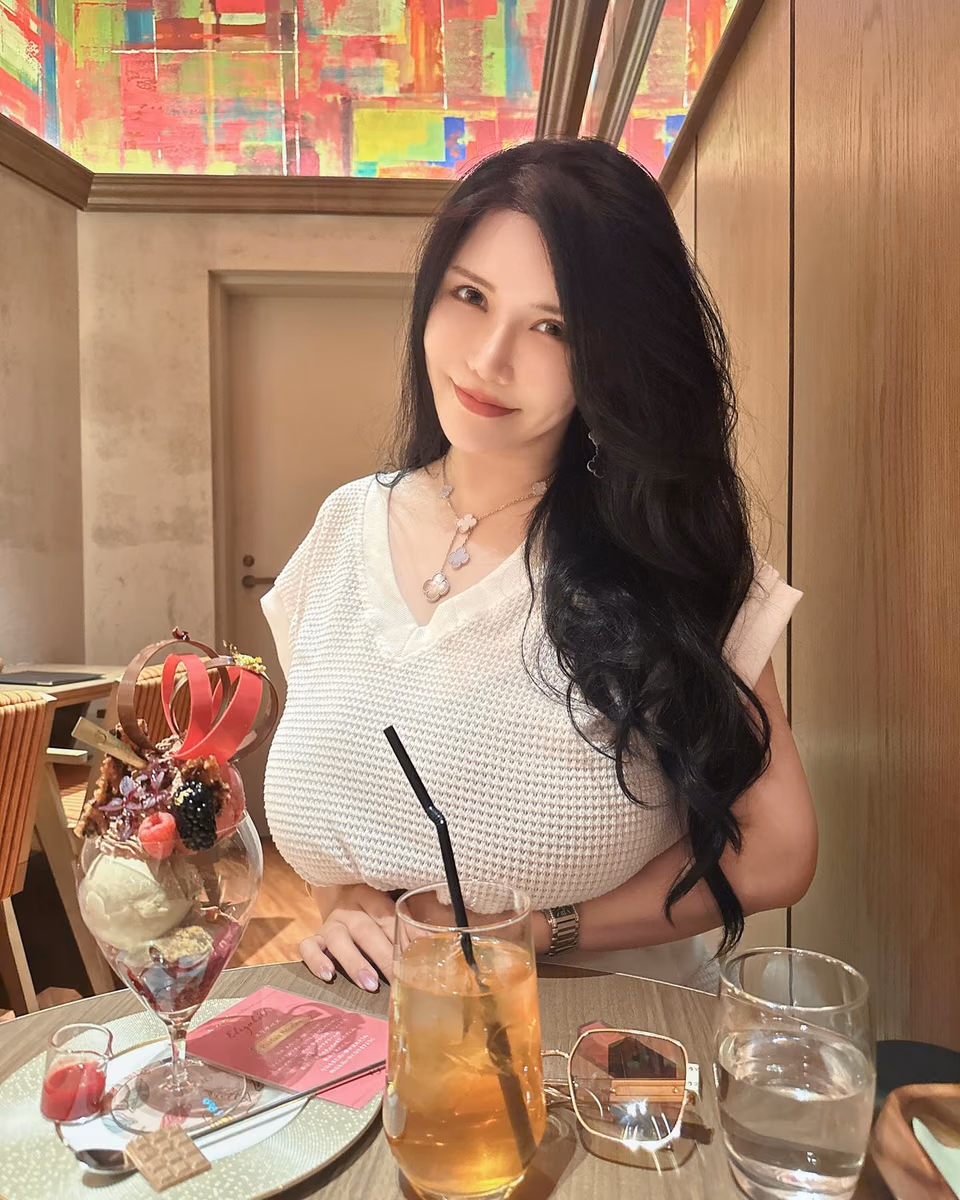 沖田杏梨 40