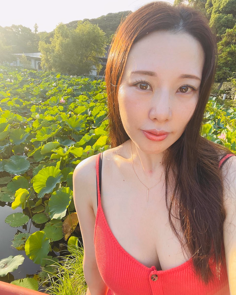 伊東沙蘭 3