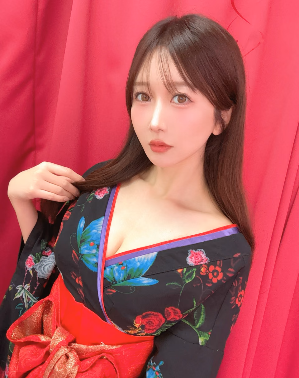 오츠키 히비키 33