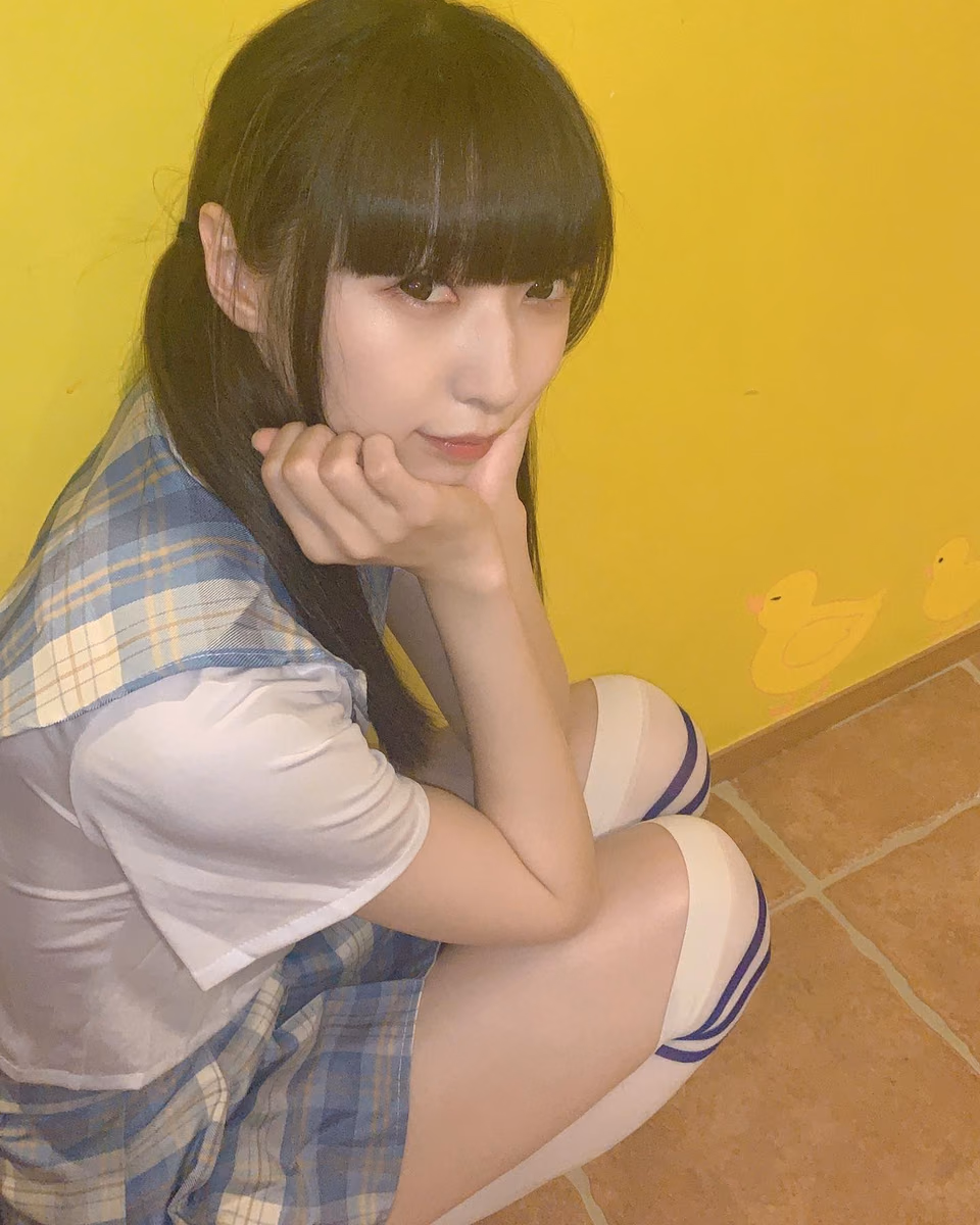 아다치 메루 8