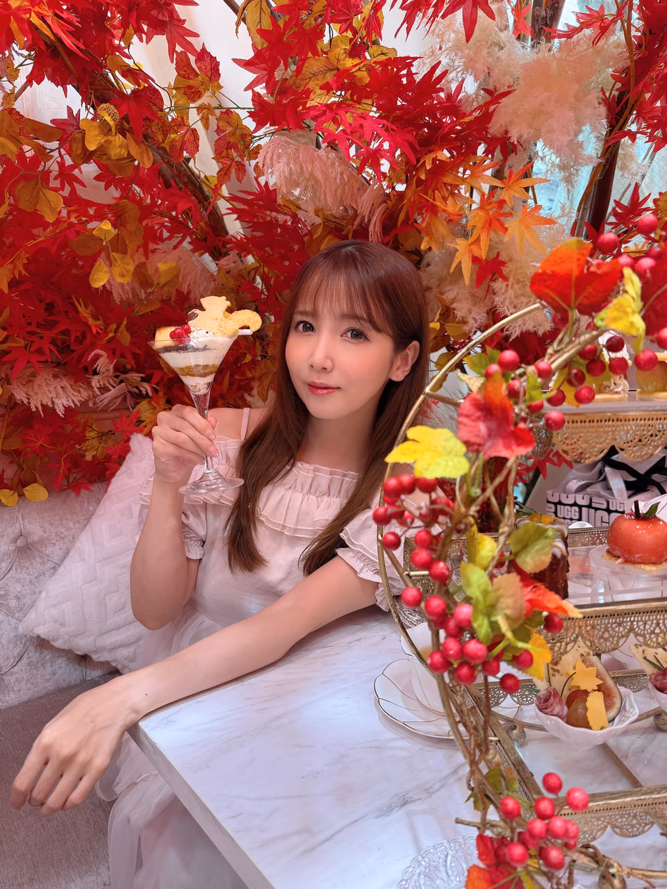 토모다 아야카 40