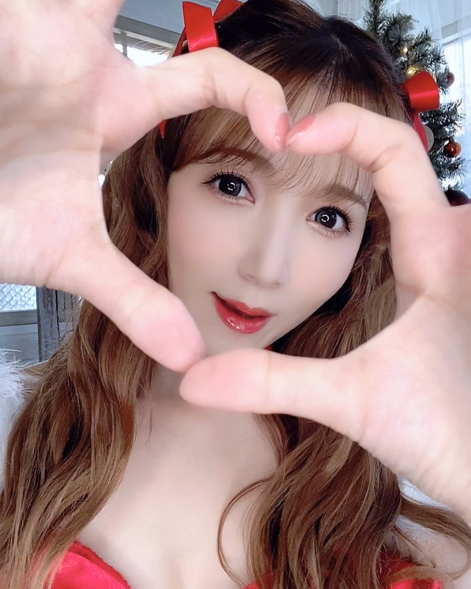 토모다 아야카 46