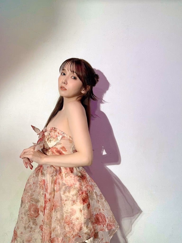 토모다 아야카 49
