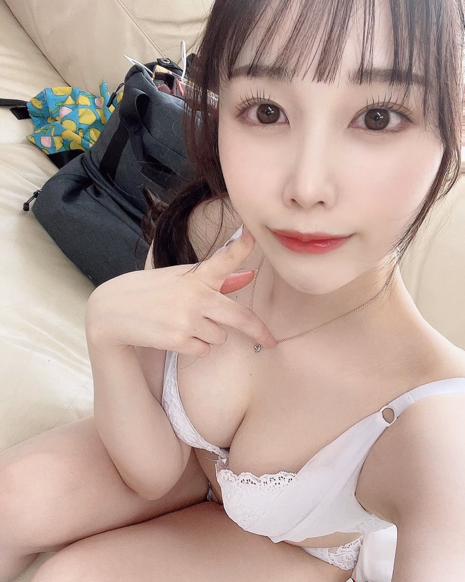 시라카와 유즈 13