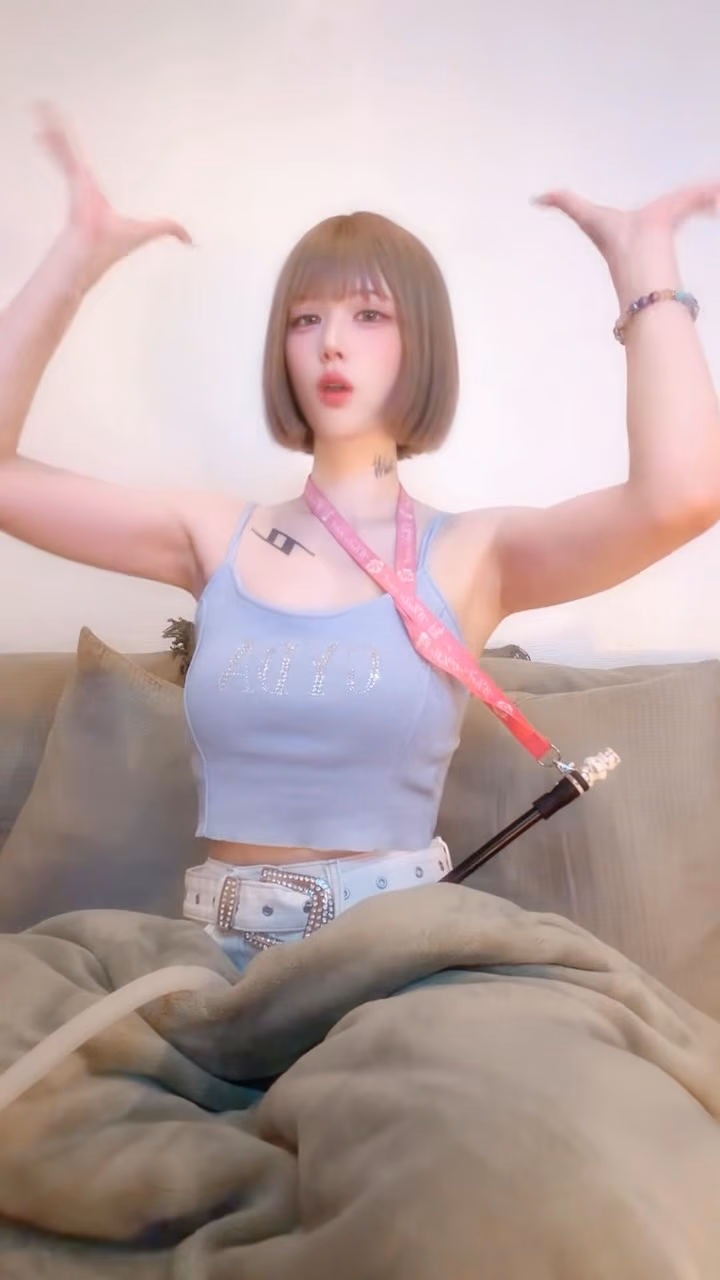 스즈미야 코토네 2