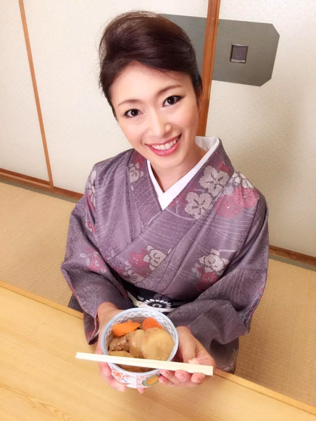 小早川怜子 25