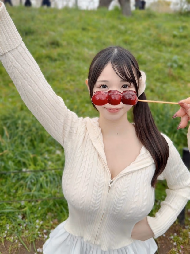 恋川こもも