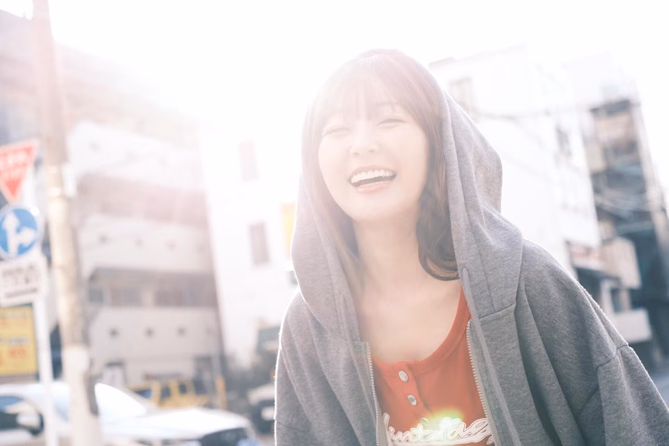 아오조라 히카리 8