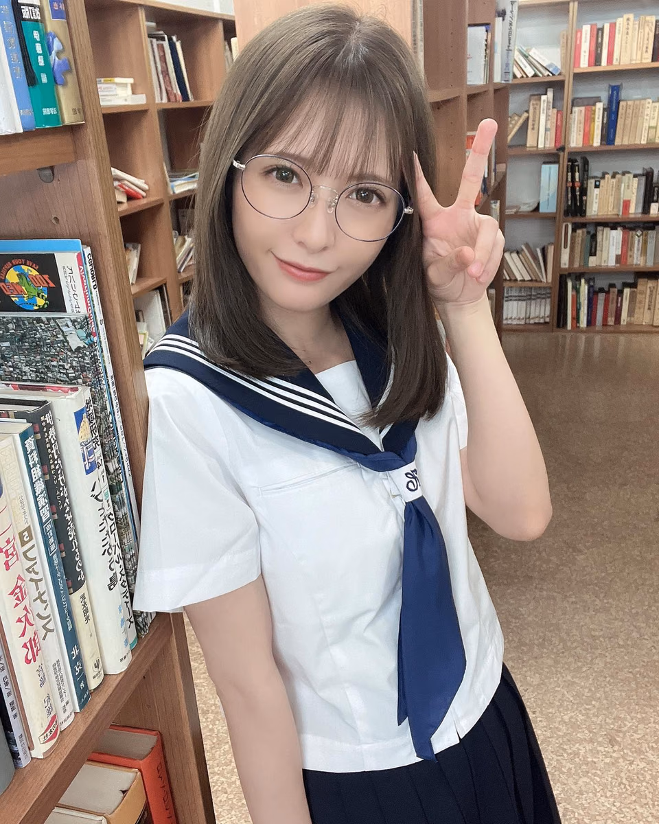 노노우라 논 10
