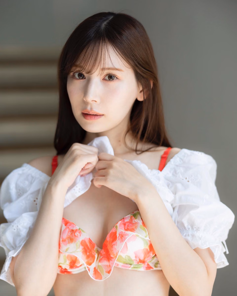 아카리 츠무기 29