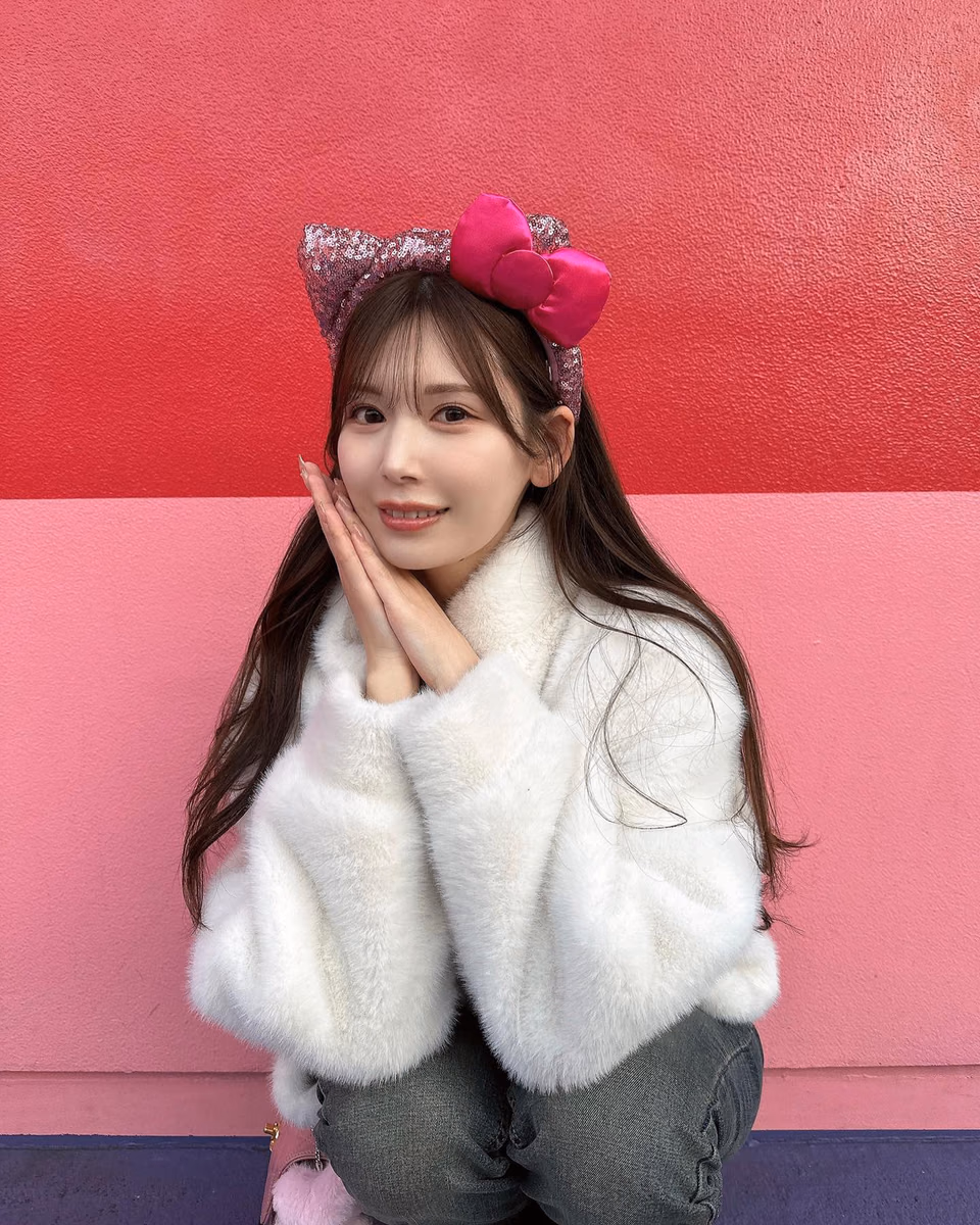 아카리 츠무기 32