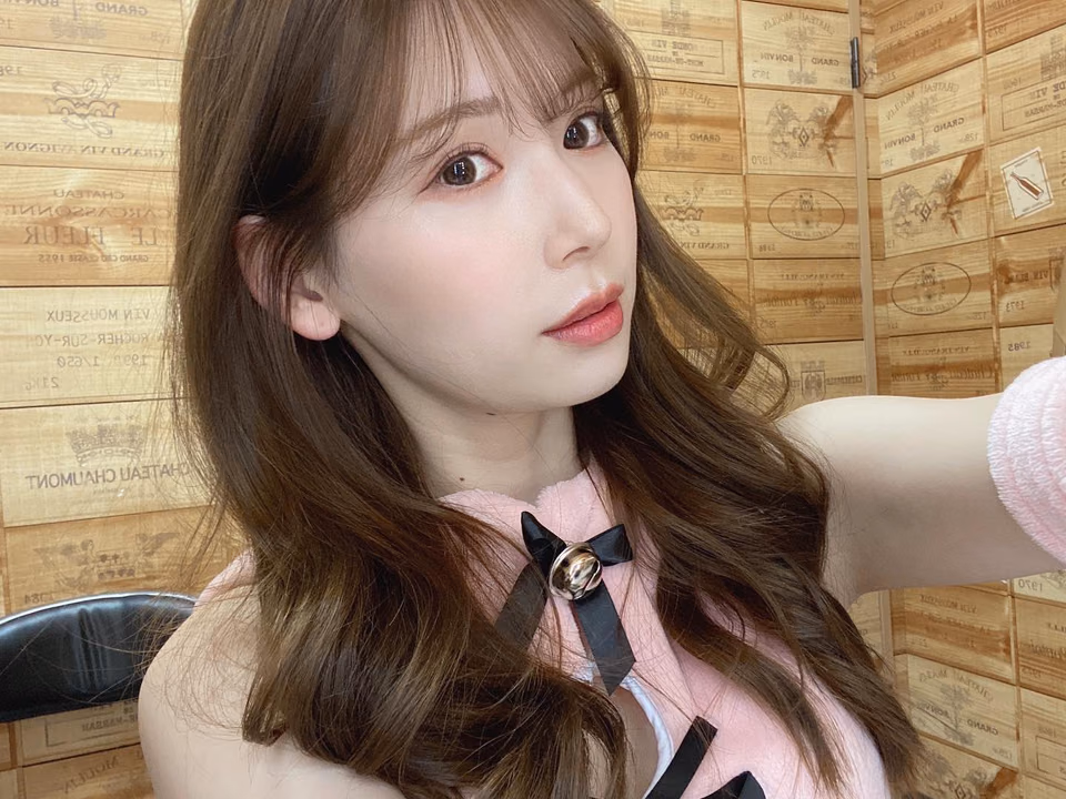 아카리 츠무기 38