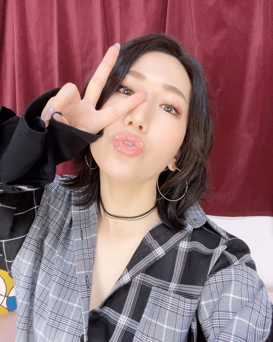 사야마 아이 22
