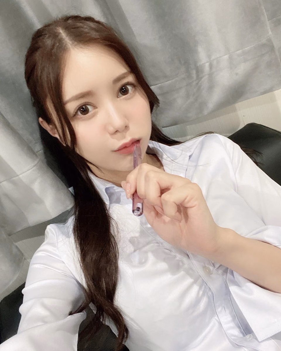 시로미네 미우 52