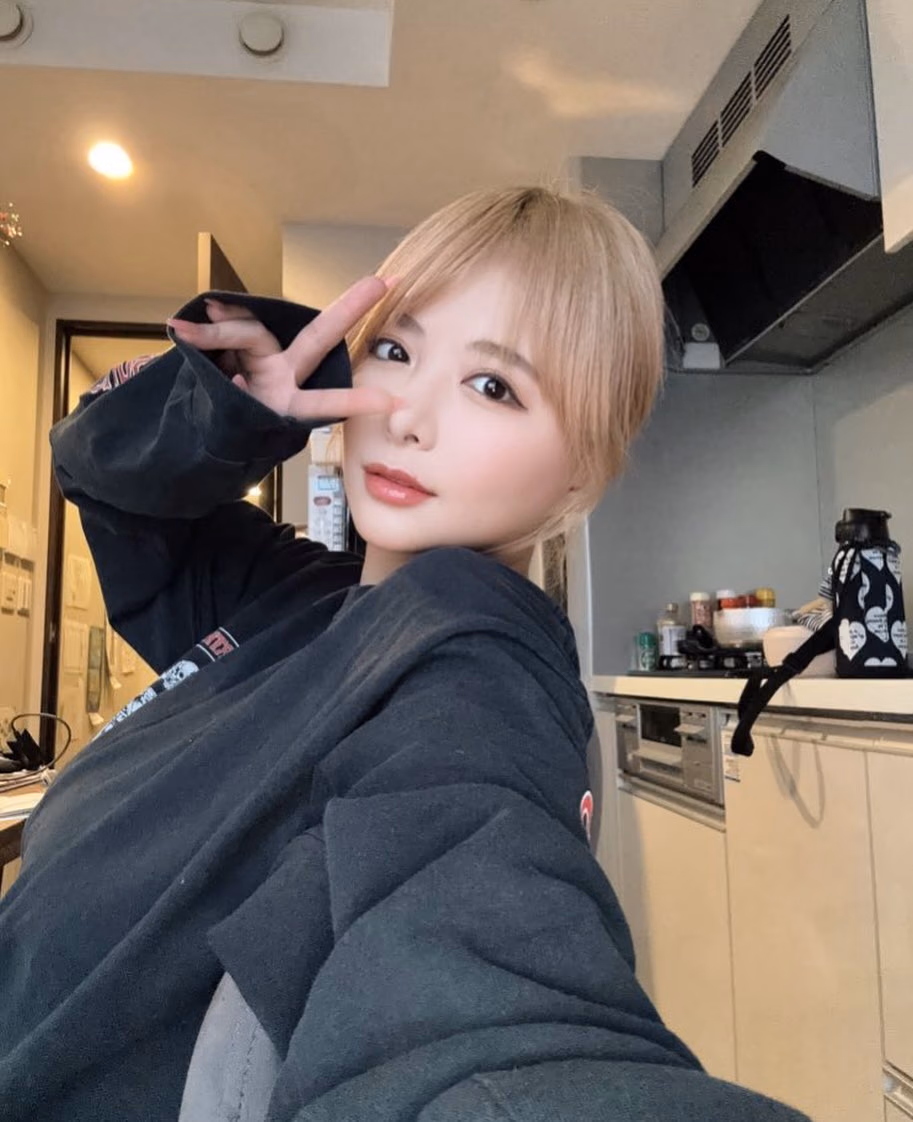 호시미 리카 22