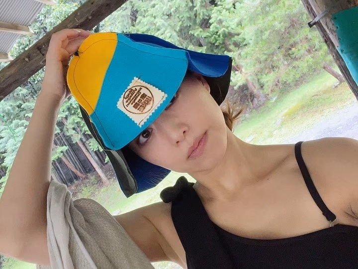 요시자와 아키호 30