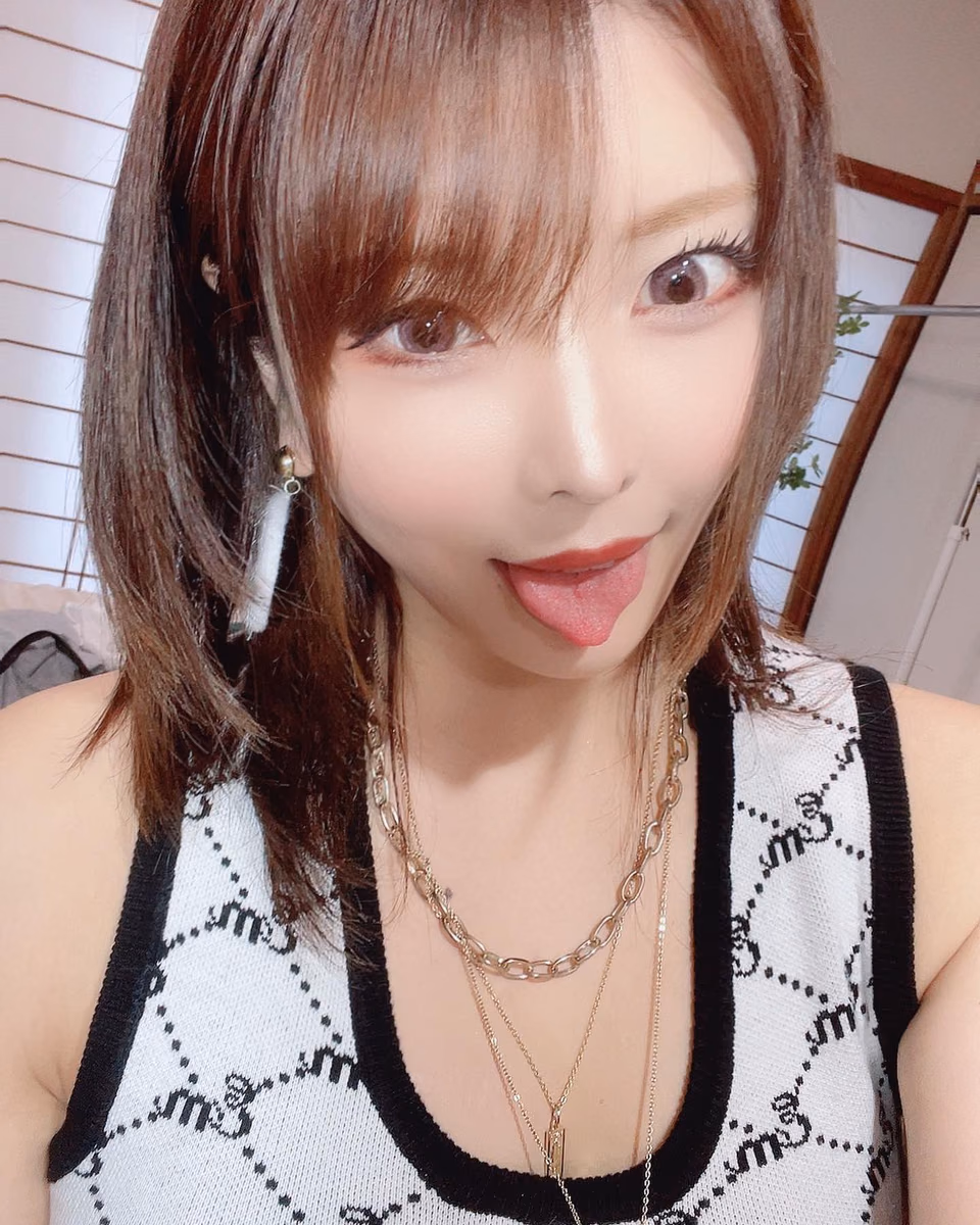니이무라 아카리 55