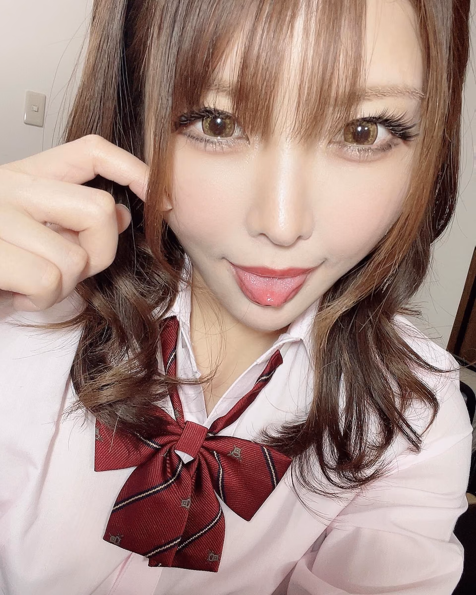 니이무라 아카리 56