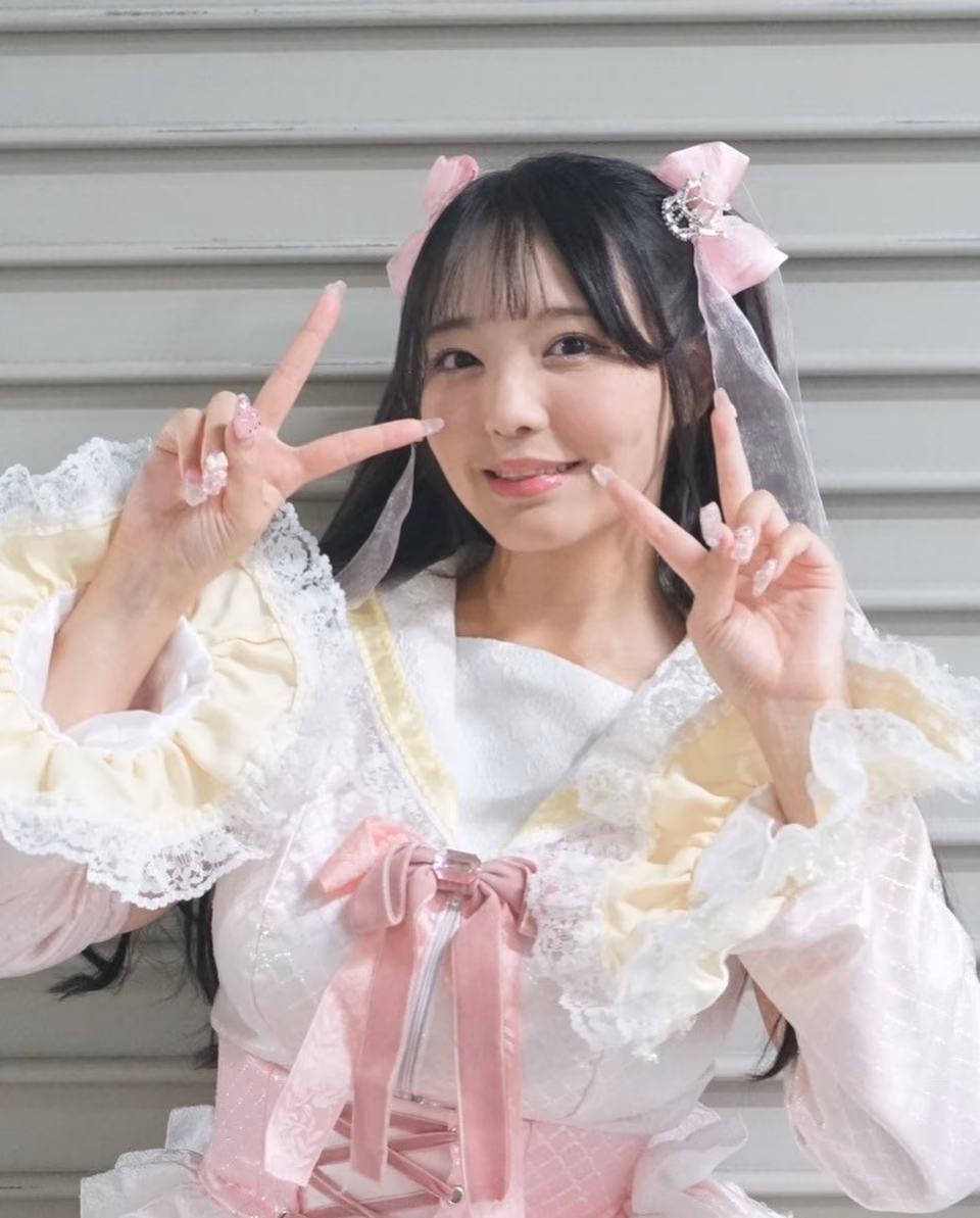 코이부치 모모나 30