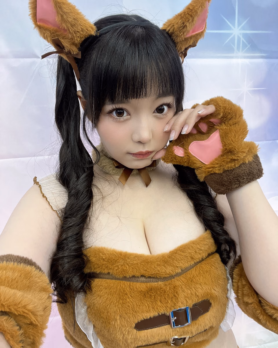 코이부치 모모나 35