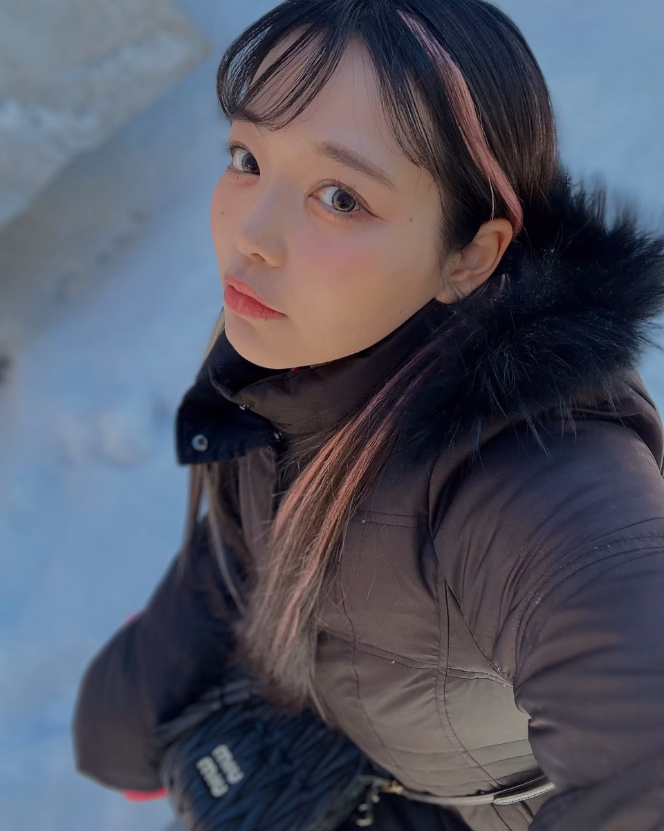 코이부치 모모나 39