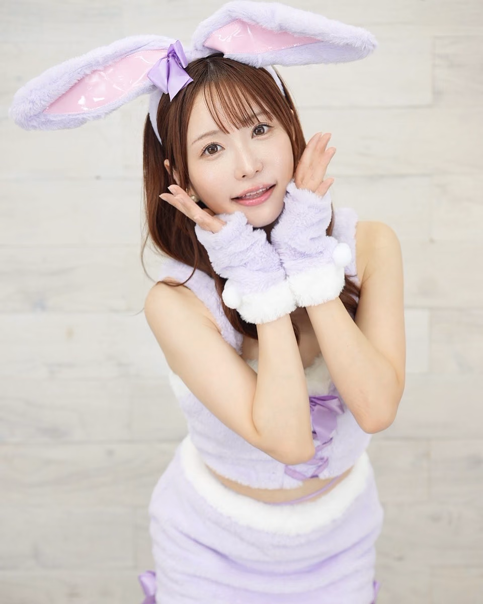아마츠카 모에 25