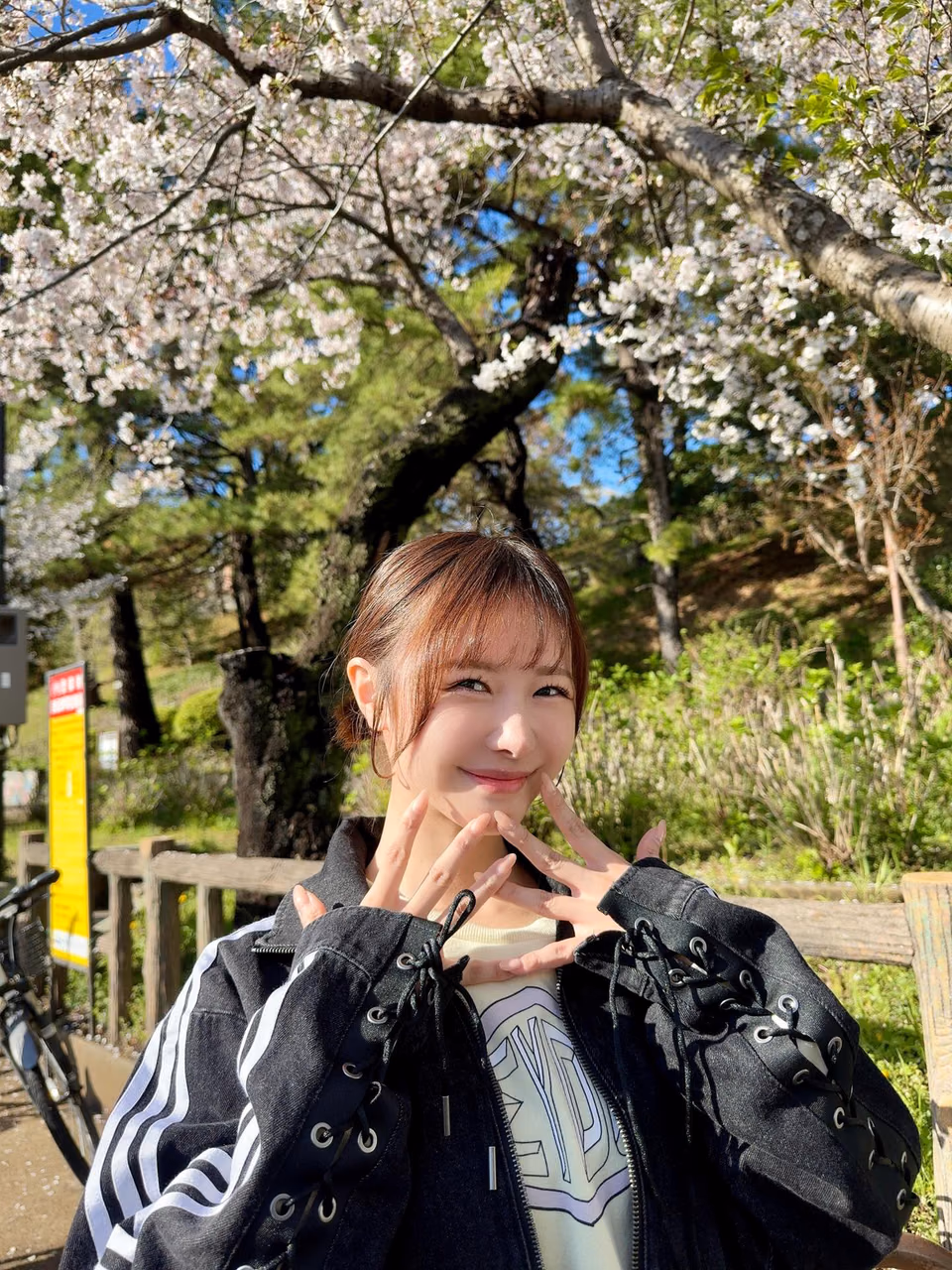 쿠리야마 리오 50