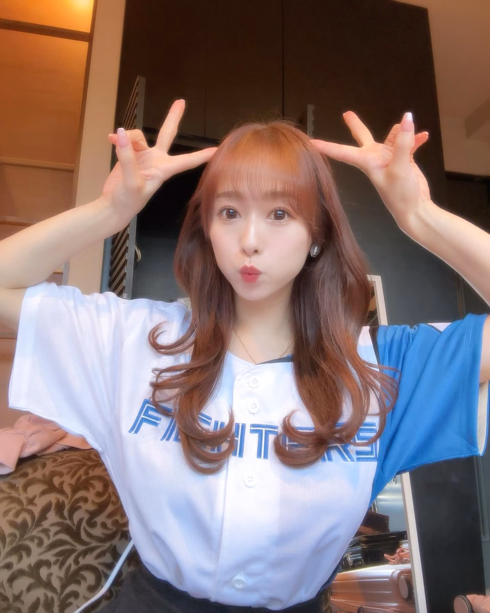 시라이시 마리나 11