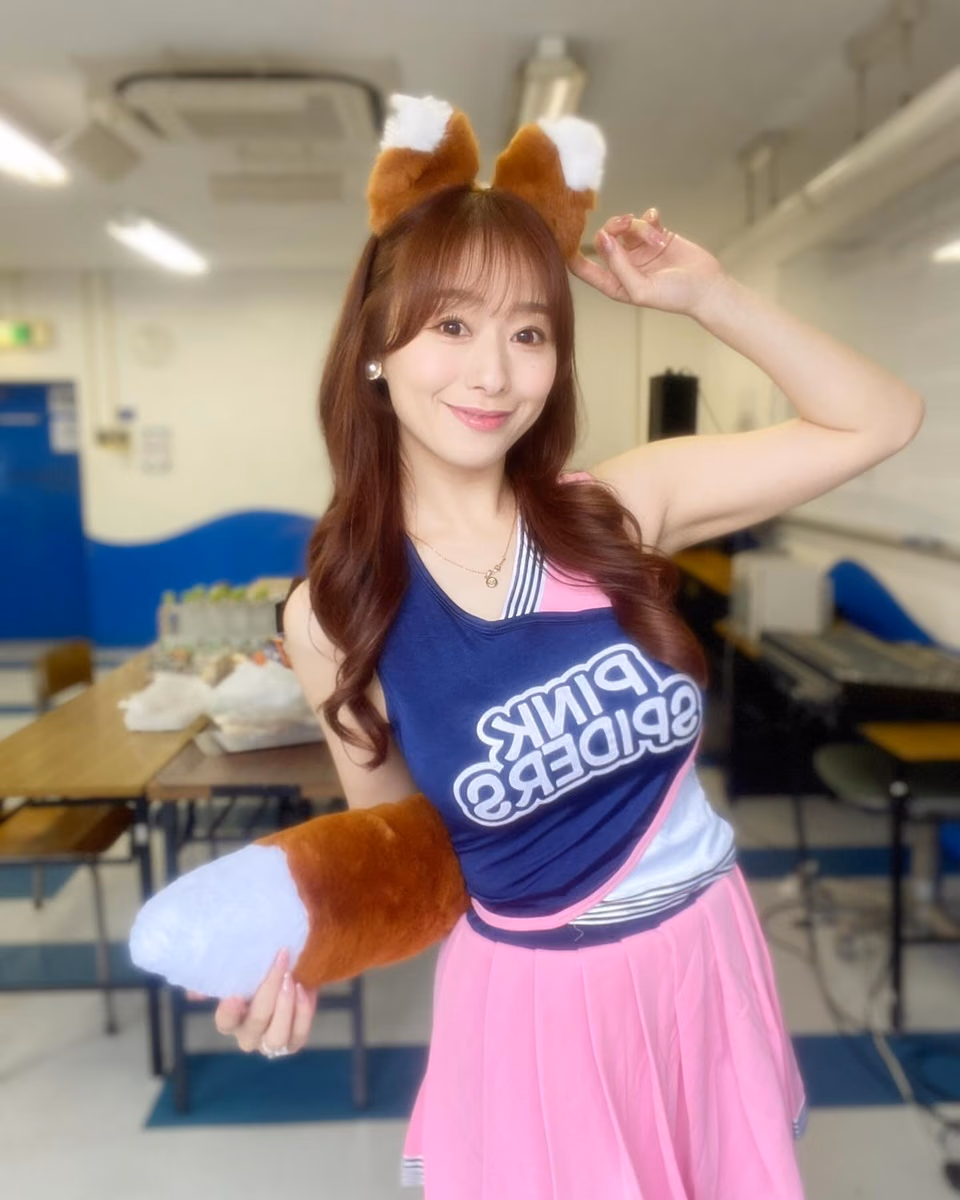 시라이시 마리나 25