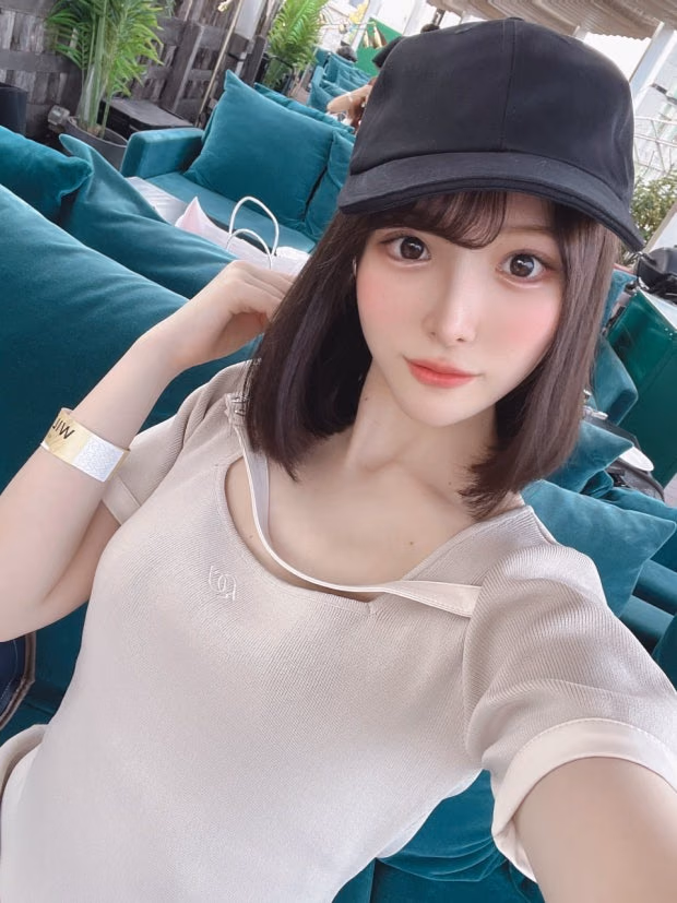 시라이시 모모 3