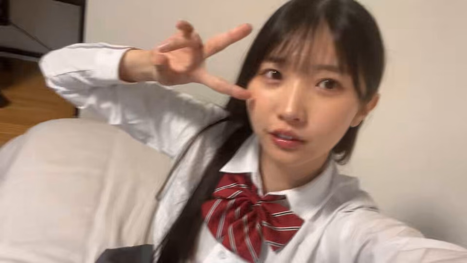 토모에 히카리 22