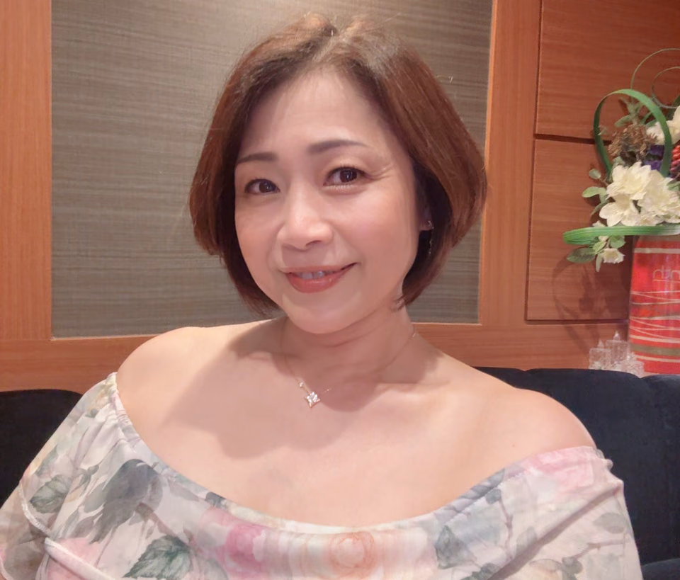 토모다 마키 15