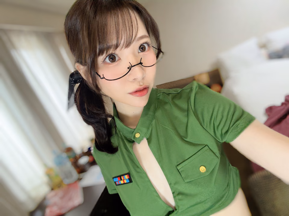 카와키타 에마 5