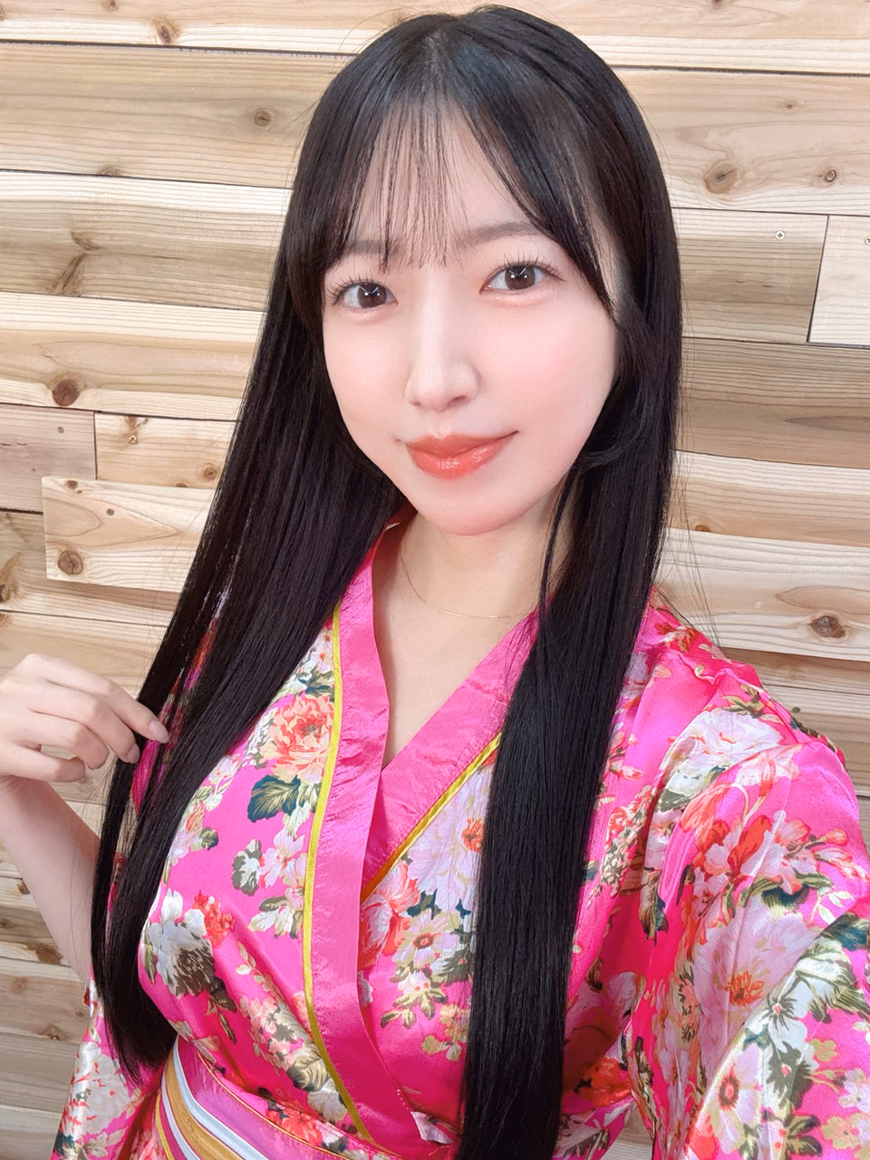 아카네 우라라