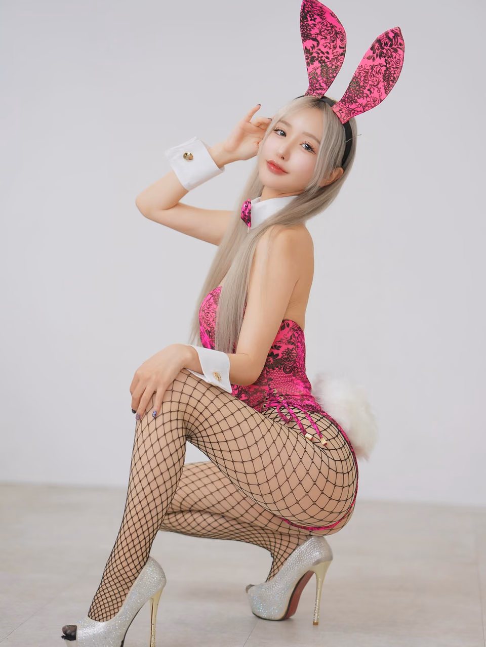 모모나가 사리나 13