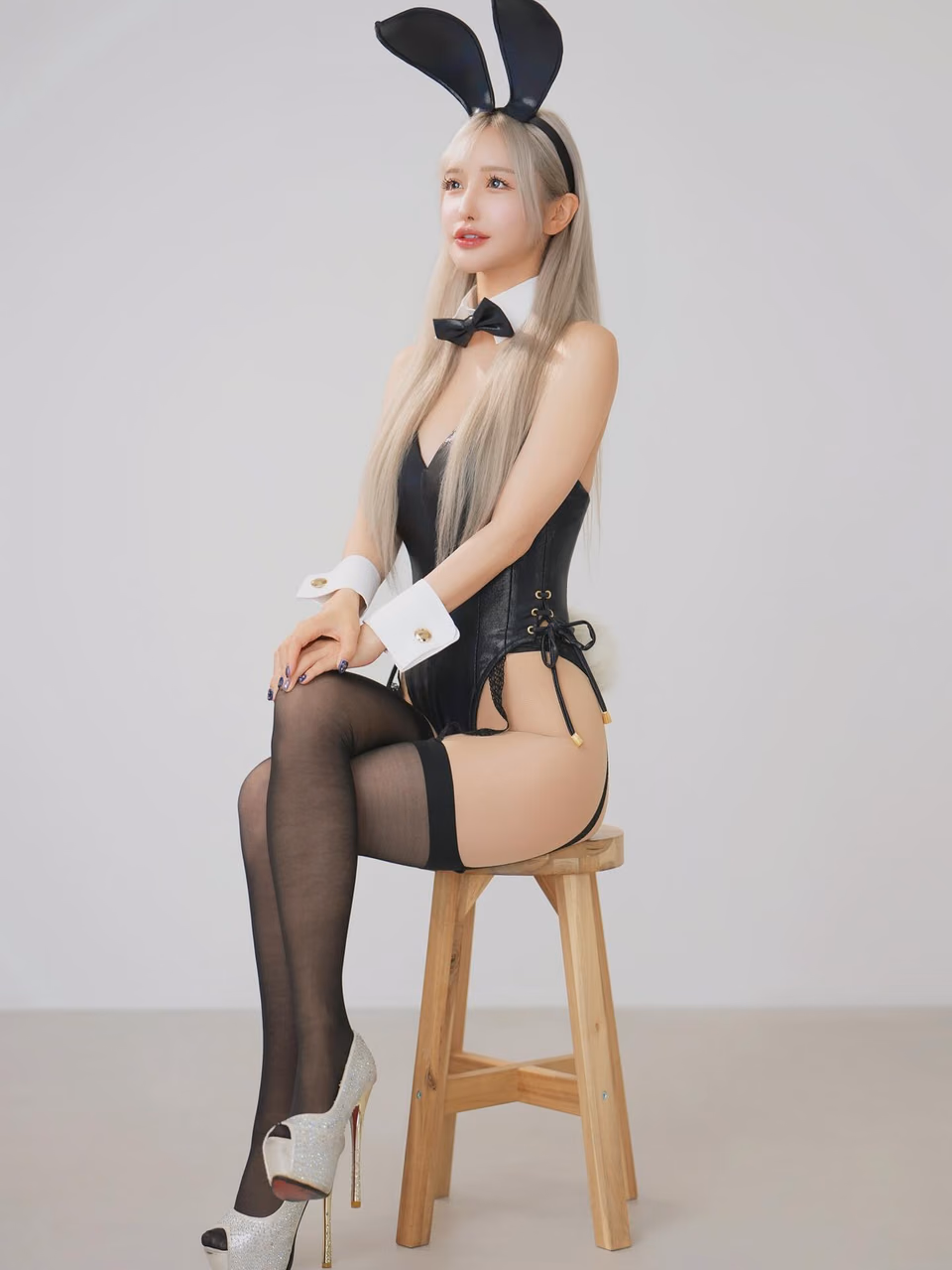 모모나가 사리나 14