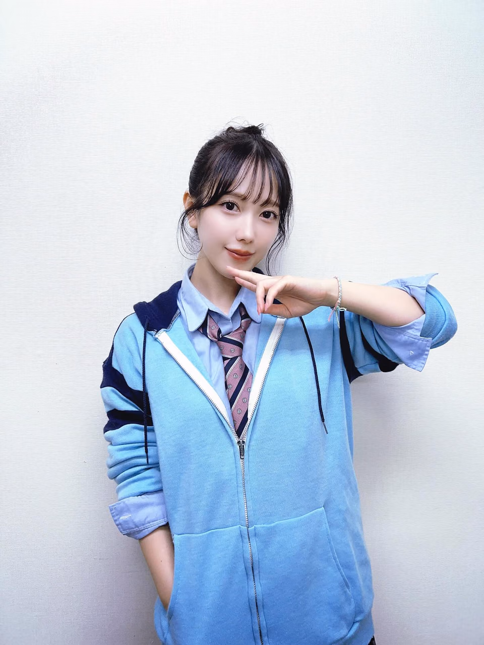 코미나토 요츠하 25