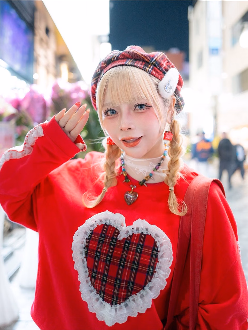 카노 아모 16