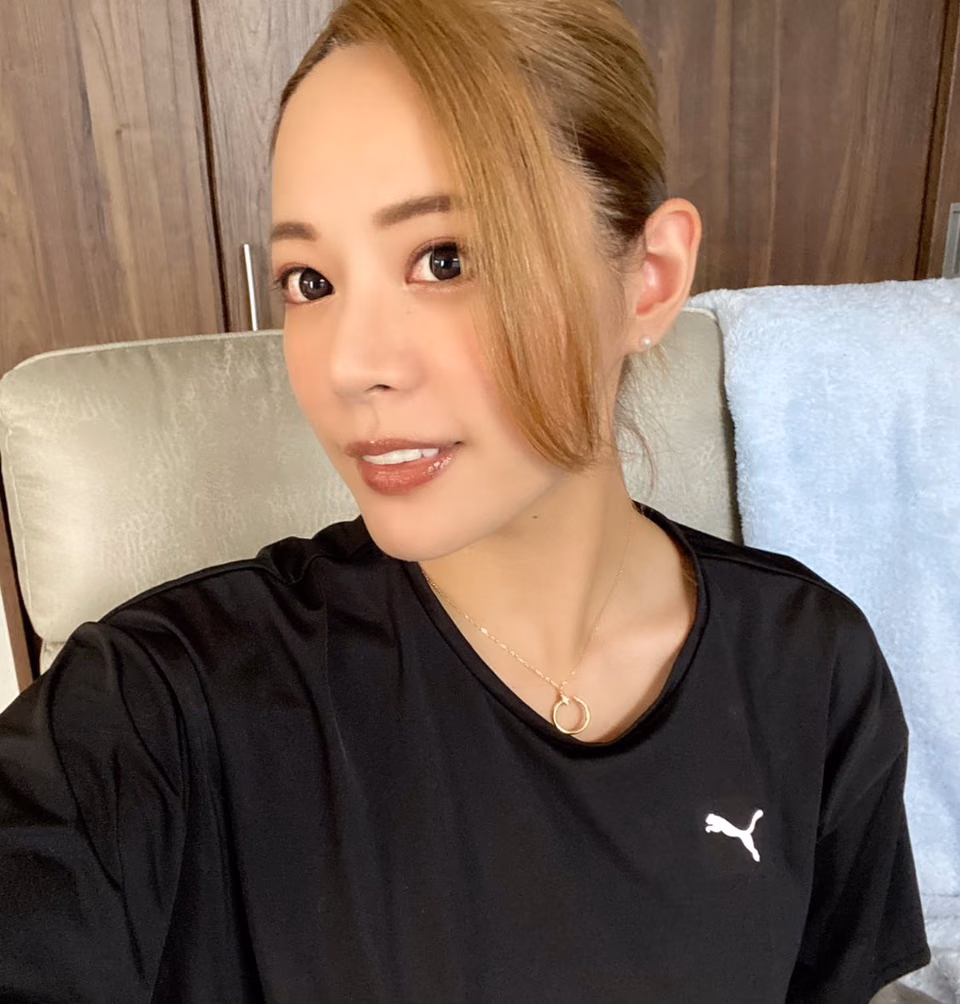 토츠키 루이사 18