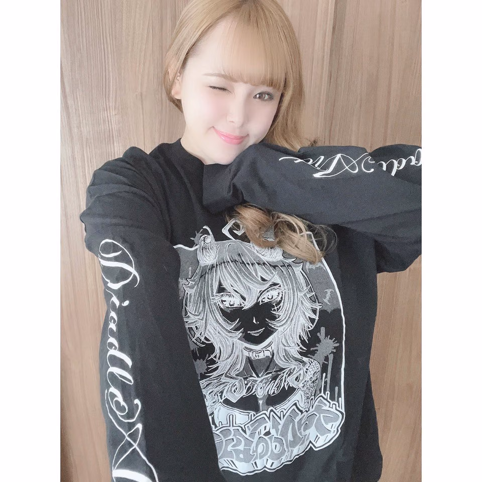 니시무라 니이나 24