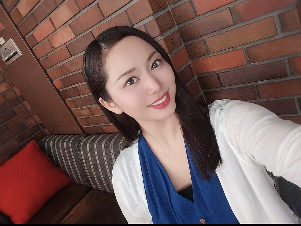 시즈키 유카리 33