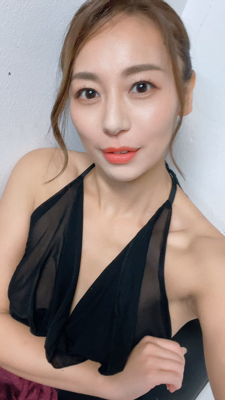 타도코로 유리 24